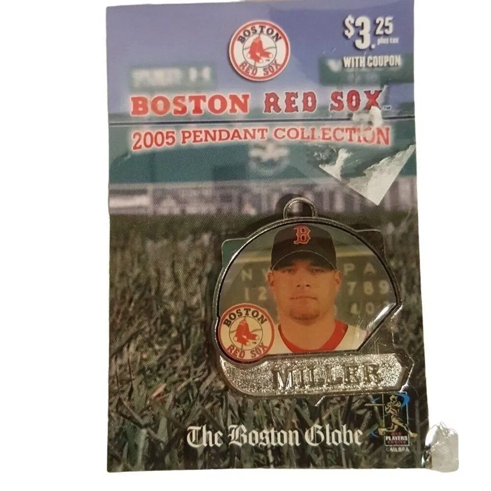 Vintage 2005 Red Sox Boston Globe Ortiz Damon Miller Bracelet Pendant Lot